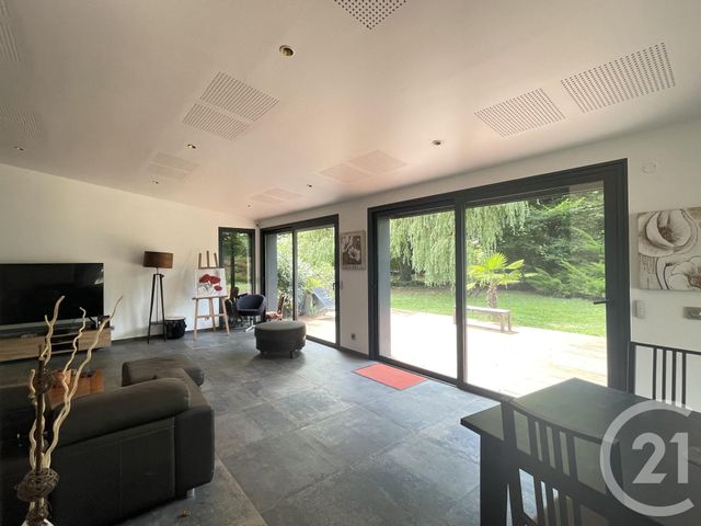 Afficher la photo en grand Maison à vendre - 9 pièces - 224 m2 - Dampierre En Yvelines - 78 - ILE-DE-FRANCE