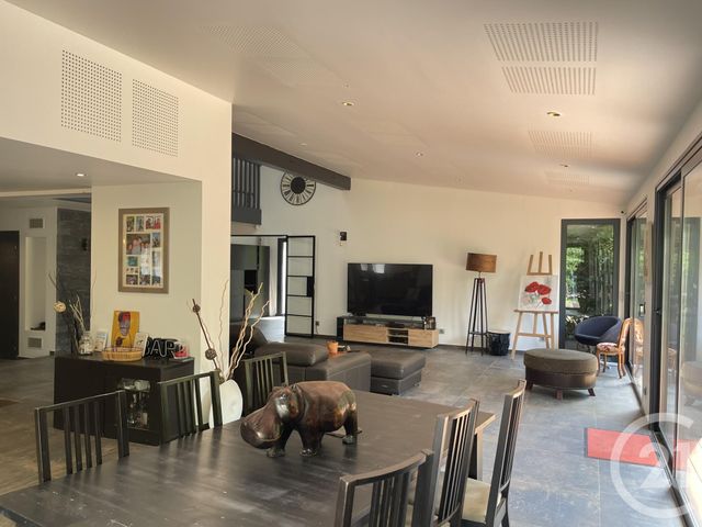 Afficher la photo en grand Maison à vendre - 9 pièces - 224 m2 - Dampierre En Yvelines - 78 - ILE-DE-FRANCE