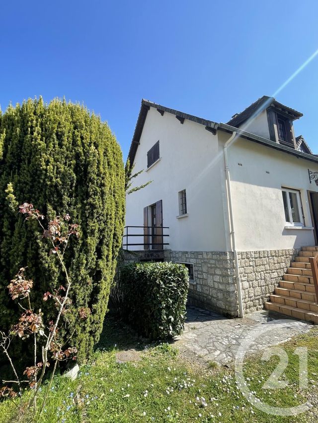 Afficher la photo en grand Maison à vendre - 7 pièces - 160 m2 - St Remy Les Chevreuse - 78 - ILE-DE-FRANCE