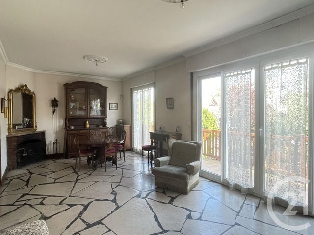 Afficher la photo en grand Maison à vendre - 7 pièces - 160 m2 - St Remy Les Chevreuse - 78 - ILE-DE-FRANCE