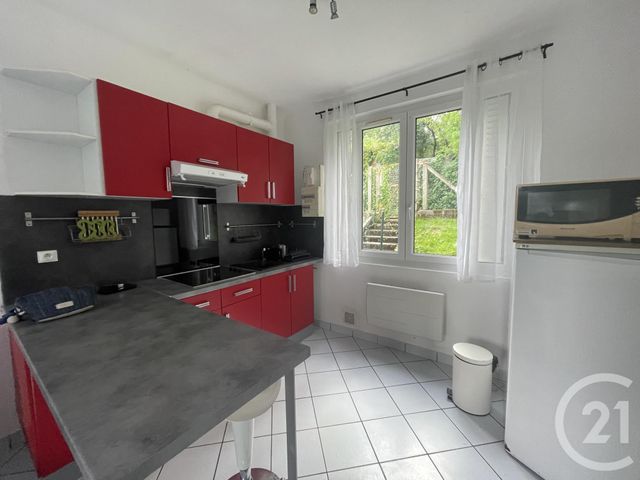 Appartement F1 à vendre ST REMY LES CHEVREUSE