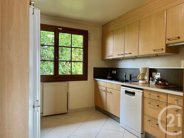 Afficher la photo en grand Maison à vendre - 9 pièces - 202 m2 - St Remy Les Chevreuse - 78 - ILE-DE-FRANCE