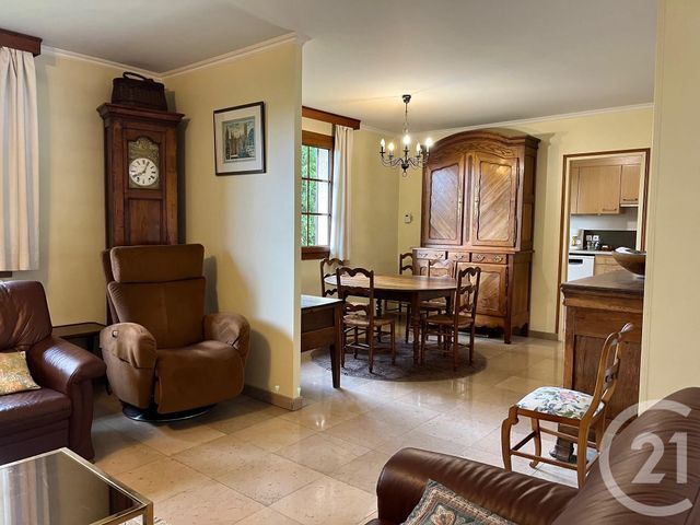 Afficher la photo en grand Maison à vendre - 9 pièces - 202 m2 - St Remy Les Chevreuse - 78 - ILE-DE-FRANCE