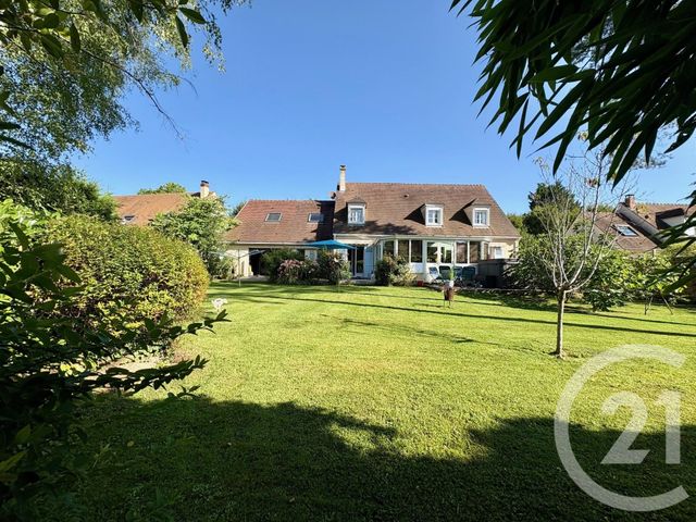 Maison à vendre - 7 pièces - 220 m2 - Chevreuse - 78 - ILE-DE-FRANCE