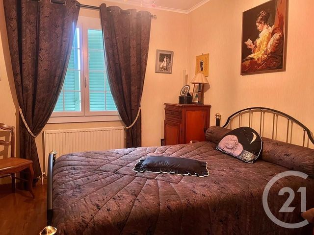 Maison &agrave; vendre - 7 pi&egrave;ces - 118 m2 - St Remy Les Chevreuse - 78 - ILE-DE-FRANCE