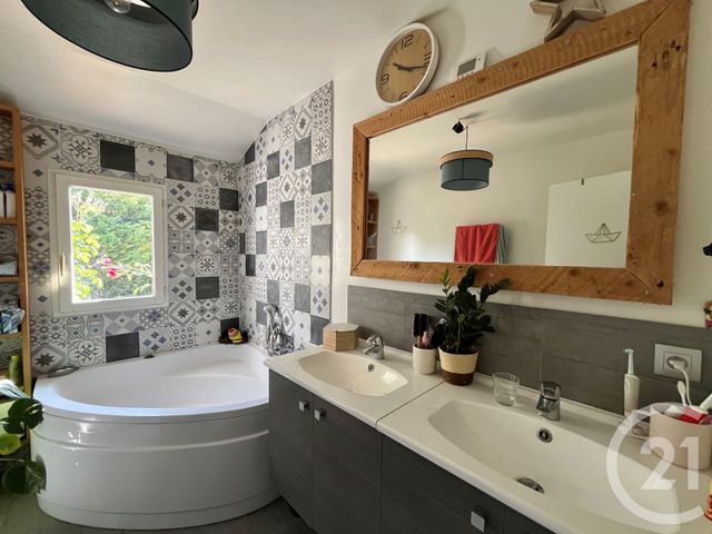 Maison &agrave; vendre - 6 pi&egrave;ces - 118 m2 - Chateaufort - 78 - ILE-DE-FRANCE